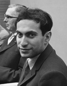 Mikhail Tal becomes World Chess Champion