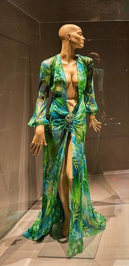 Launch of Google Images, allowing users to search images directly.