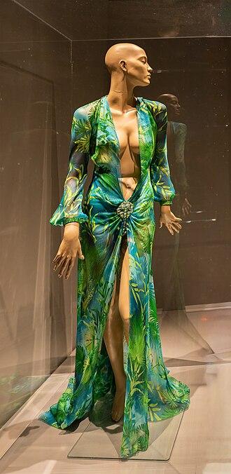 Moment image for Launch of Google Images, allowing users to search images directly.