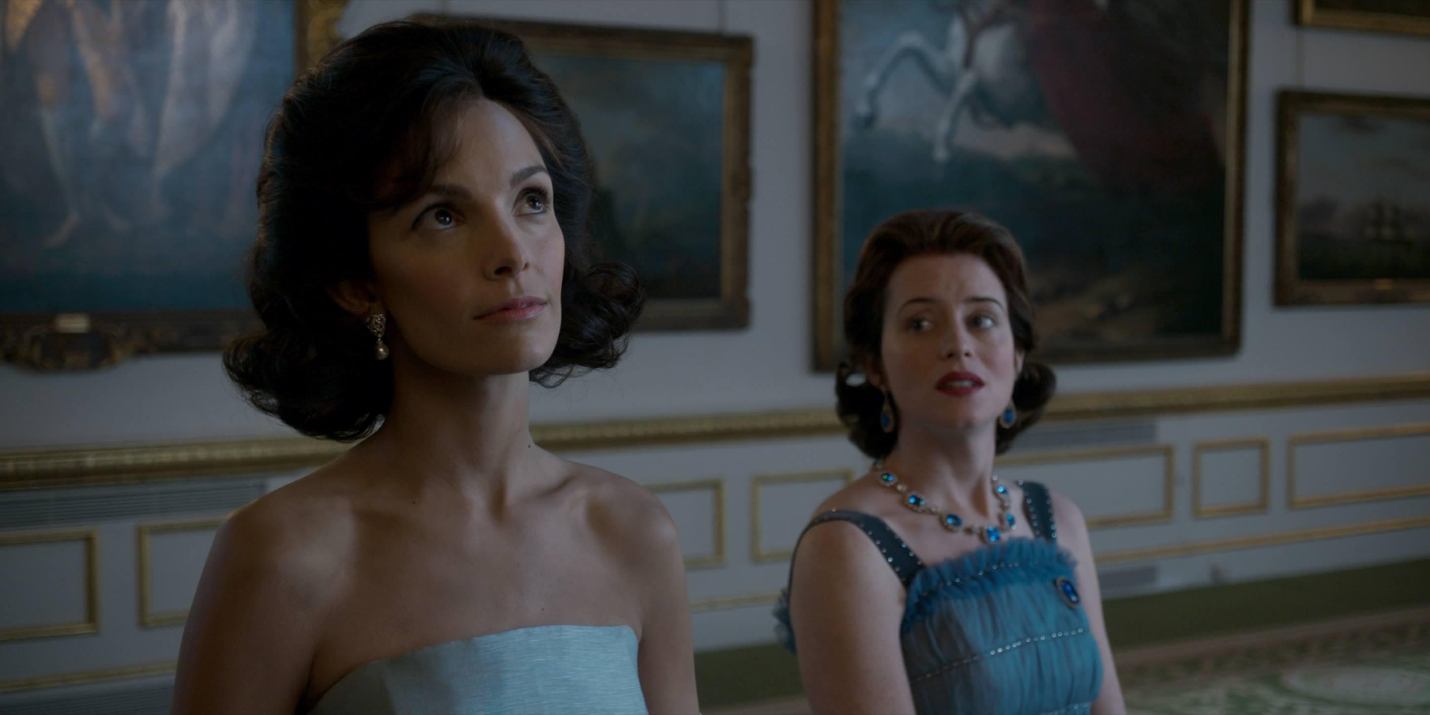 Moment image for Jodi Balfour portrays Jacqueline Kennedy in The Crown