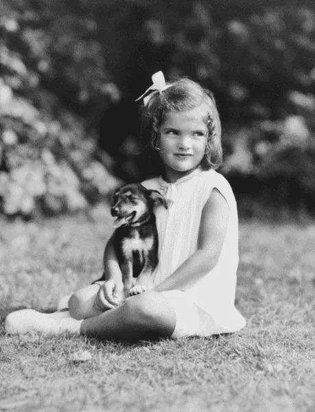Moment image for Jacqueline Lee Bouvier was born