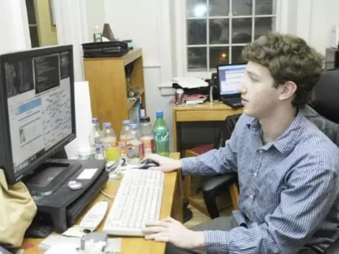 Moment image for Zuckerberg created a messaging program called "ZuckNet" for his father’s dental office.