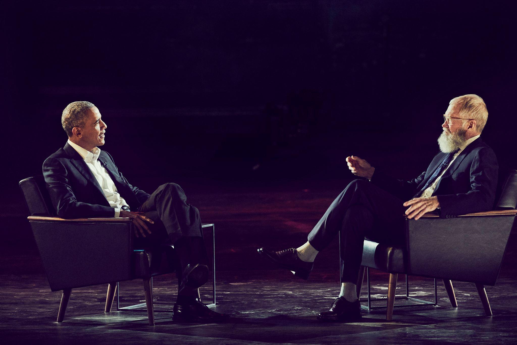 Moment image for David Letterman Introduces Barack Obama as First Guest on New Show Premiere