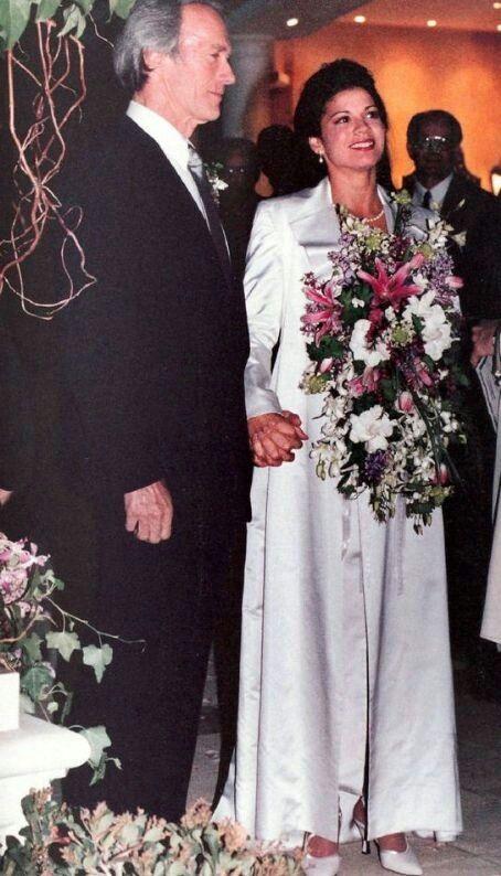 Moment image for Second Marriage to Dina Ruiz