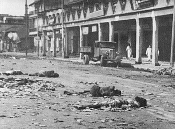 Moment image for Calcutta Communal Riots and Gandhi's Efforts for Peace