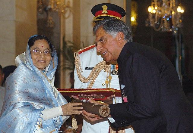 Moment image for Ratan Tata receives Padma Vibhushan for contributions to society.