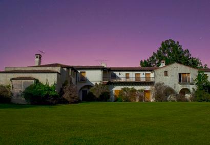 Moment image for Demolition of the Jackling House