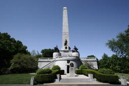 Lincoln's Burial at Oak Ridge Cemetery