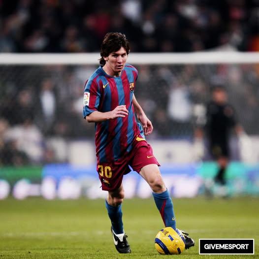Moment image for Messi's La Liga debut for Barcelona