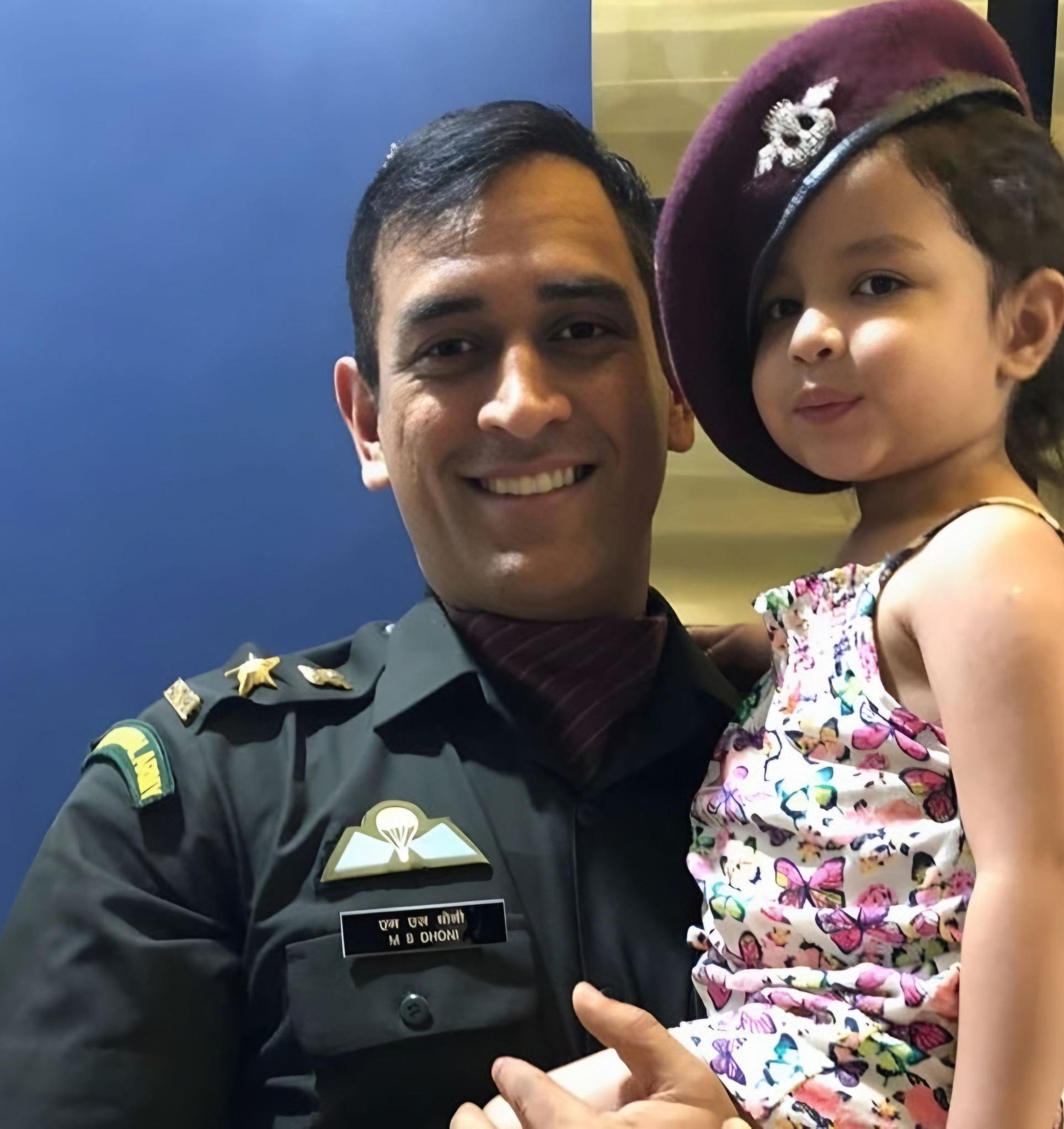 Moment image for Birth of Dhoni's daughter Ziva