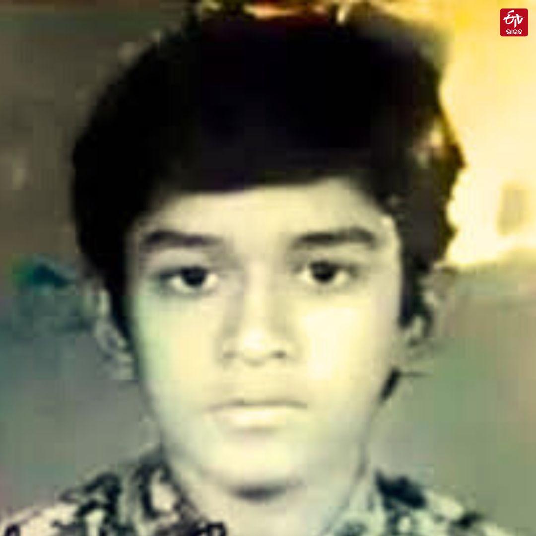 Moment image for Dhoni's Early Life and Birthplace