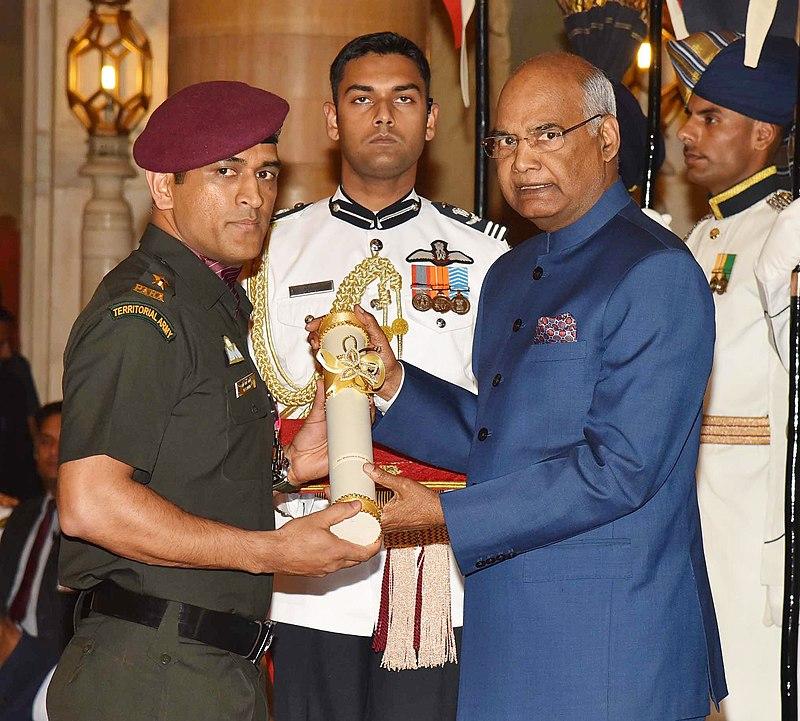 Moment image for Dhoni Receives Padma Bhushan Award