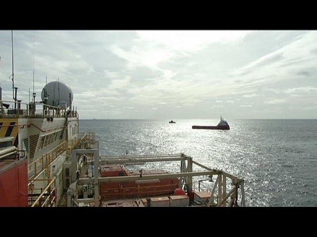 Moment image for Statoil announces major oil discovery in offshore well.
