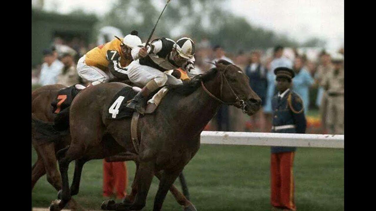 Moment image for Foolish Pleasure wins with Jockey Jacinto Vásquez; Trainer: LeRoy Jolley; Owner: John Greer.