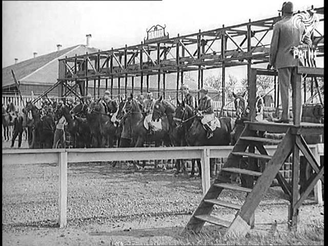 Moment image for Twenty Grand wins with Kurtsinger, Rowe Jr, Greentree Stable. Fast track, 1+1⁄4 miles in 2:01.8.