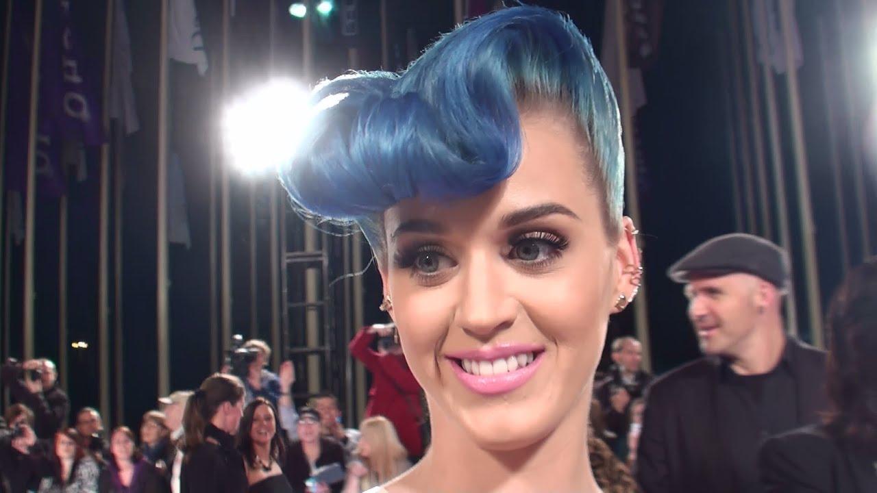 Moment image for 2012 Echo Awards: International music industry gathers, Perry's standout performance.