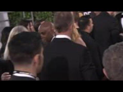 Moment image for Julia Roberts Receives George Eastman Award for Contribution to Film Industry