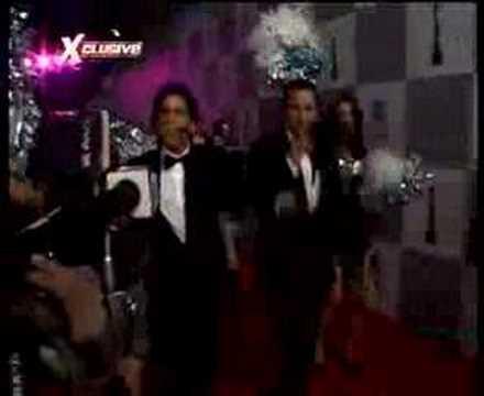 Moment image for Shah Rukh Khan hosts 53rd Filmfare Awards, celebrating Indian cinema with star-studded affair.