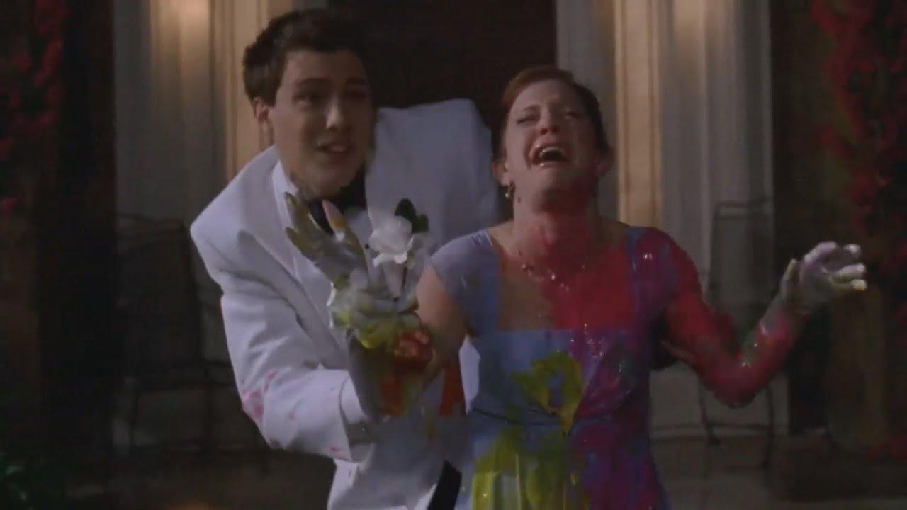 Moment image for Emma Stone's early TV role in "Malcolm in the Middle" episode "Lois Strikes Back" highlighted.