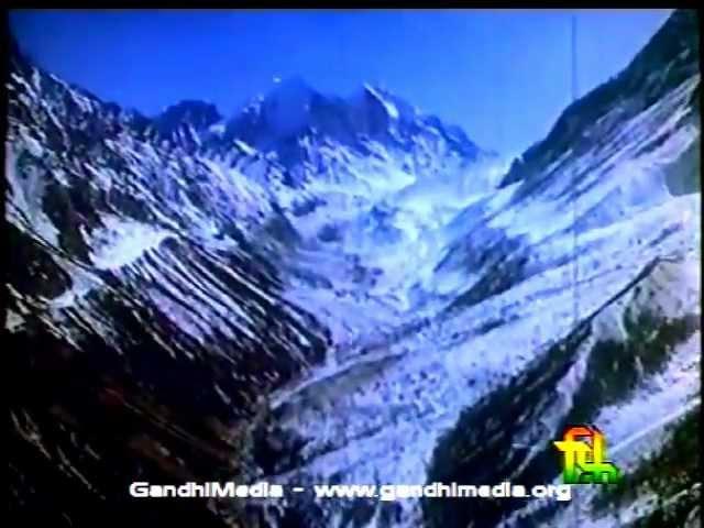 Moment image for Shyam Benegal's documentary on Jawaharlal Nehru: A Tribute to India's First Prime Minister