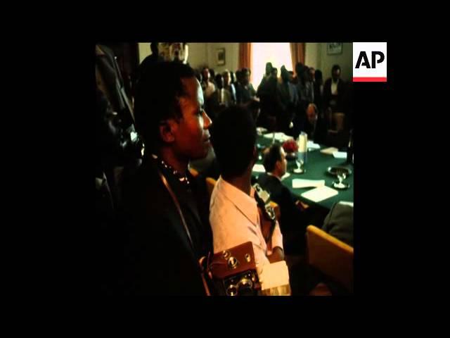 Moment image for Mozambique Achieves Independence from Portuguese Colonial Rule