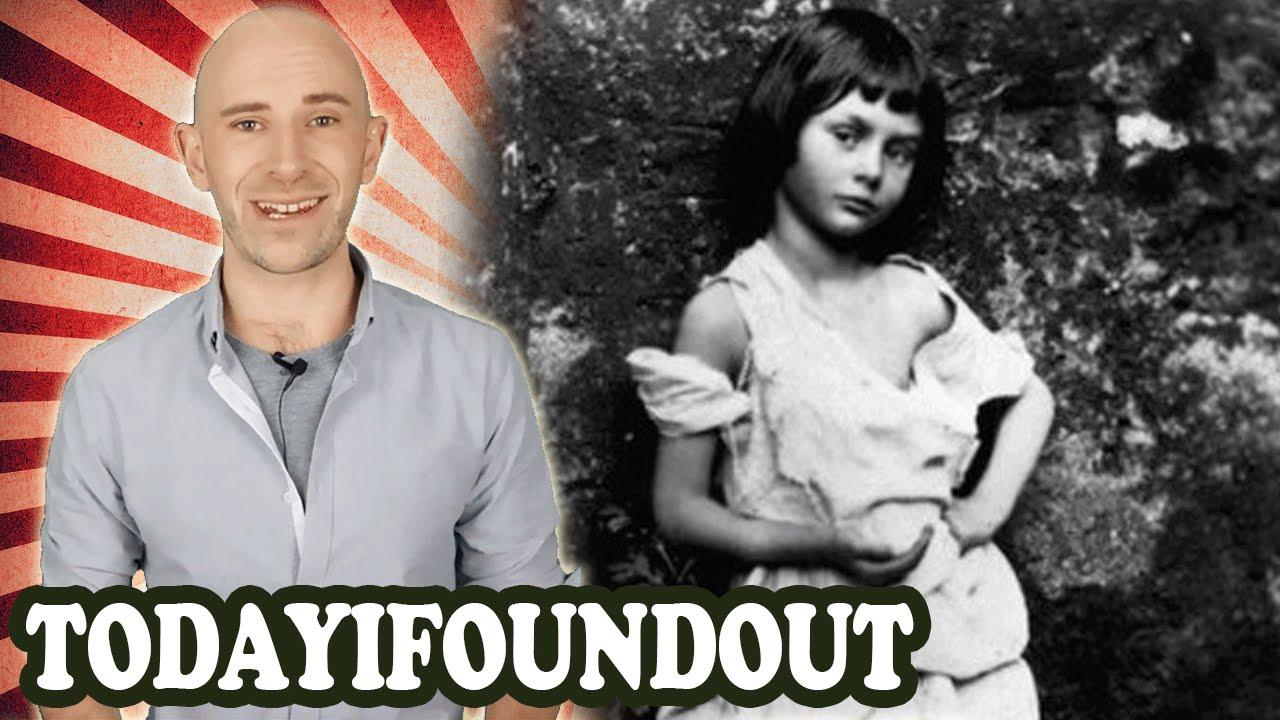 Moment image for Formation of Angel Fish and Aquarium Club