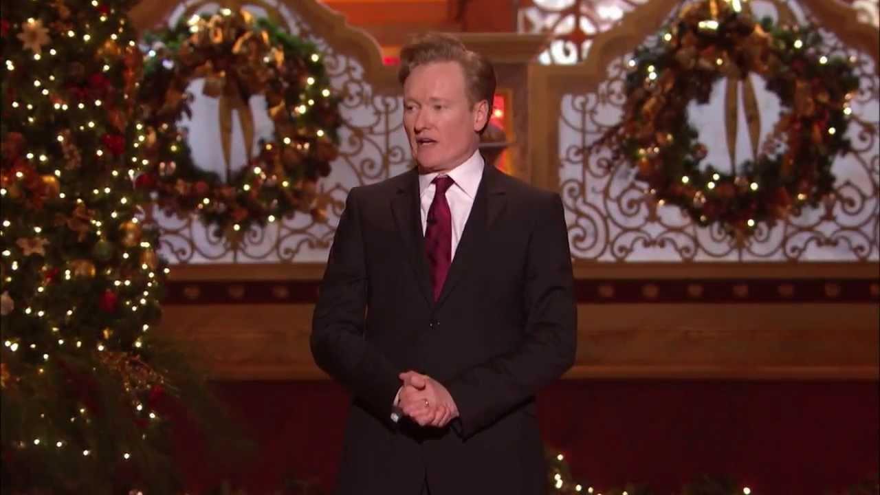 Moment image for Hosted the Annual 'Christmas in Washington' special