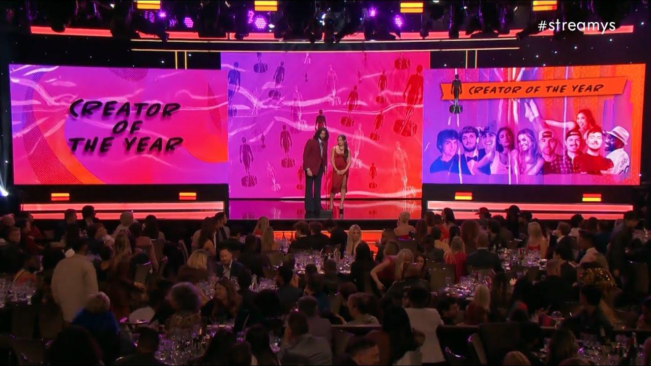 Moment image for MrBeast Wins Creator of the Year and Favorite Male Creator