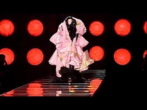 Moment image for John Galliano Spring Couture and Ready-to-Wear