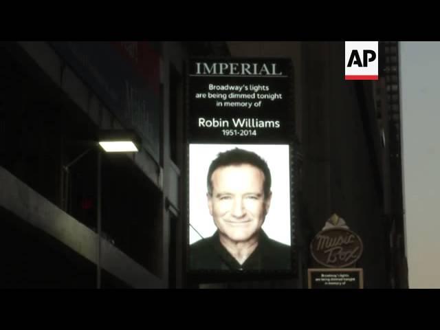 Moment image for Broadway Lights Dimmed for Robin Williams