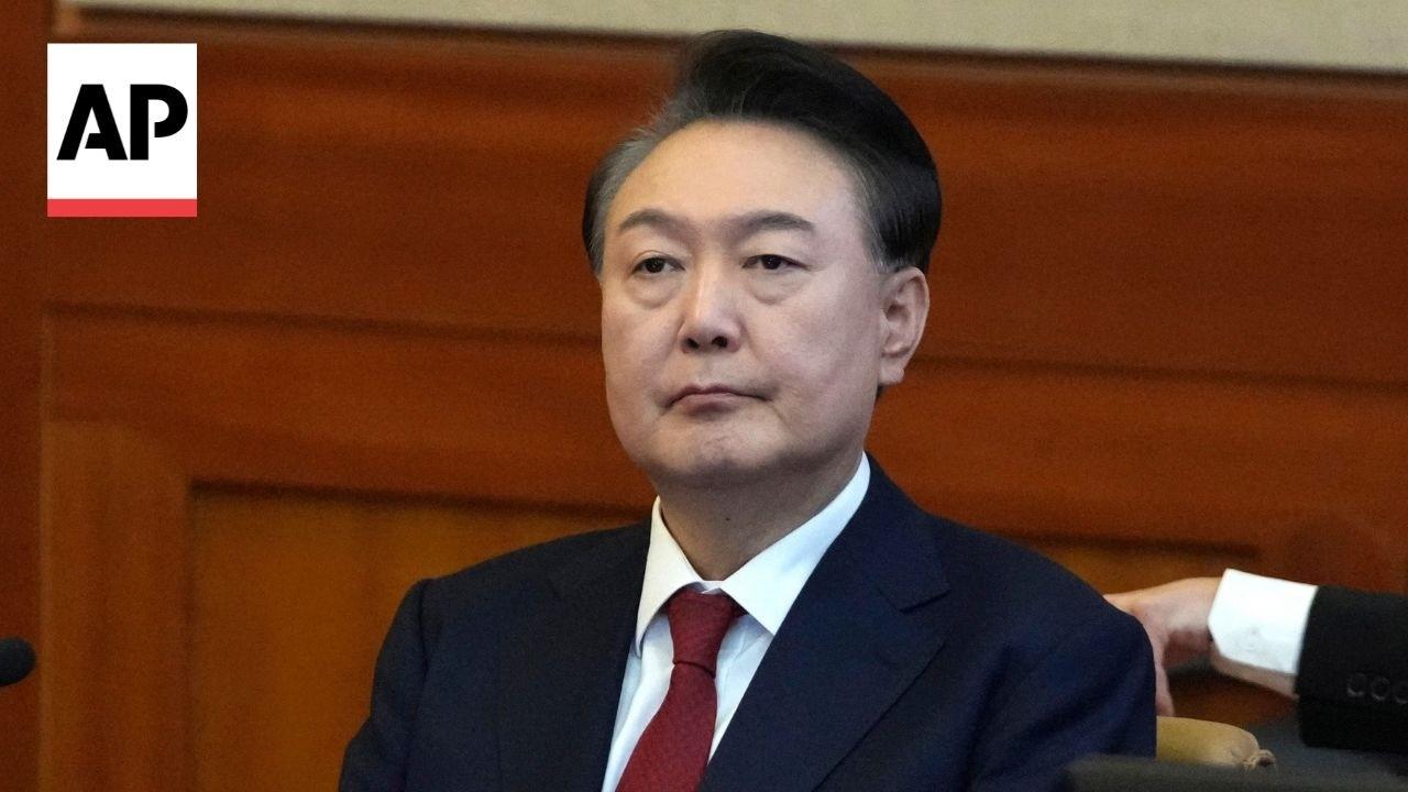 Moment image for South Korea Sentences Former President Yoon Suk-yeol to Life in Prison