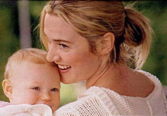 Moment image for Mia Honey Threapleton, was born