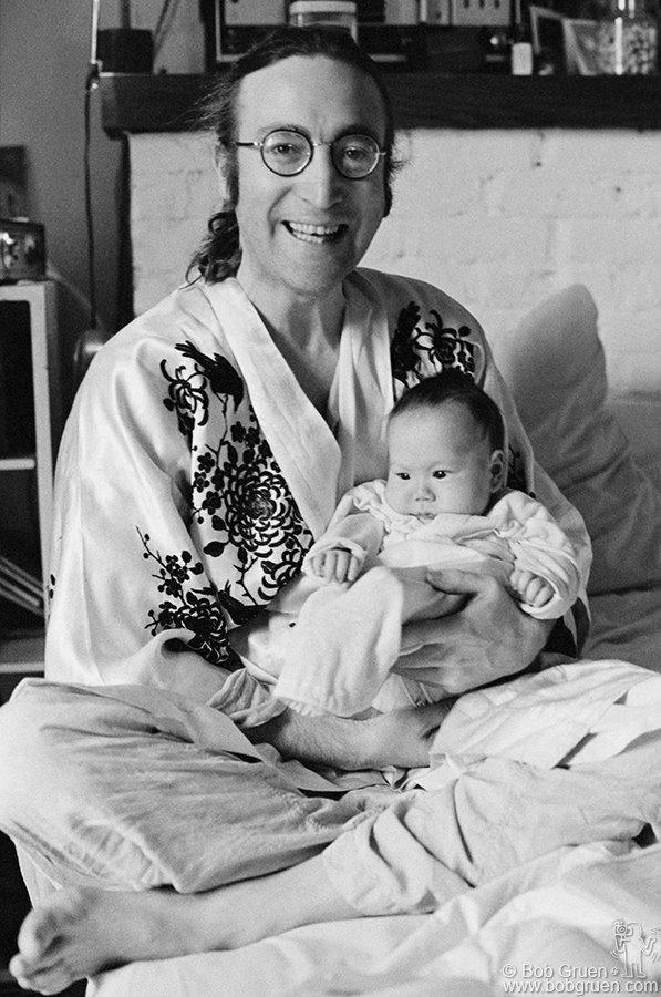 Moment image for Birth of Sean Lennon, John's only child with Yoko Ono