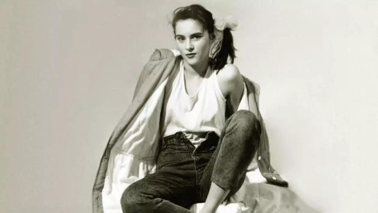 Moment image for Early modeling career in European cities: Slovenia, Milan, and Paris.