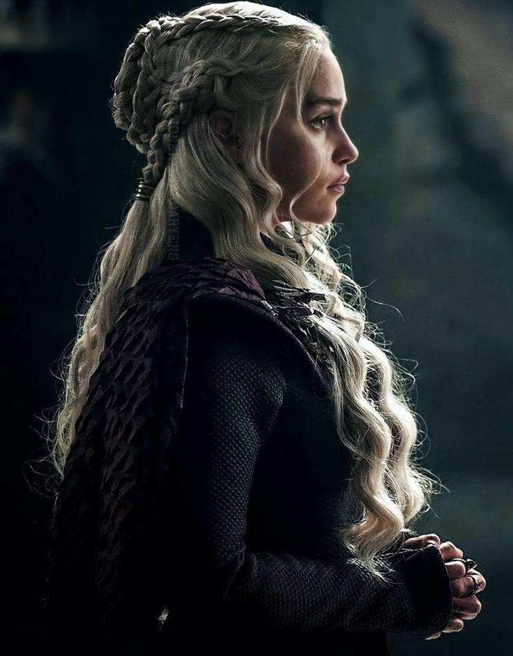 Moment image for Emilia Clarke becomes the highest-paid actresses in television
