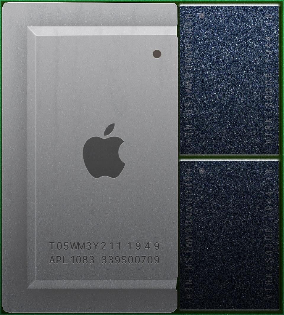 Moment image for Apple announced transition from Intel processors