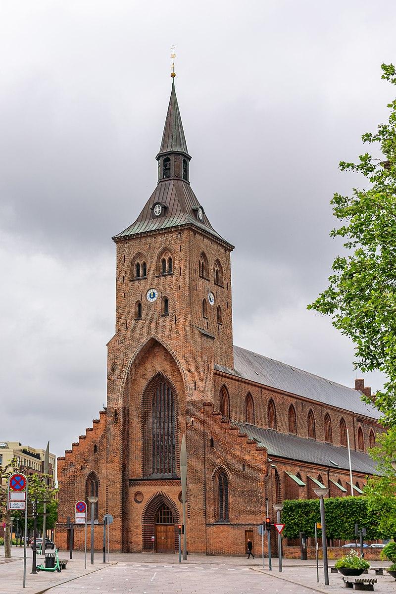 Moment image for Commencement of St. Canute's Cathedral's Construction in Odense