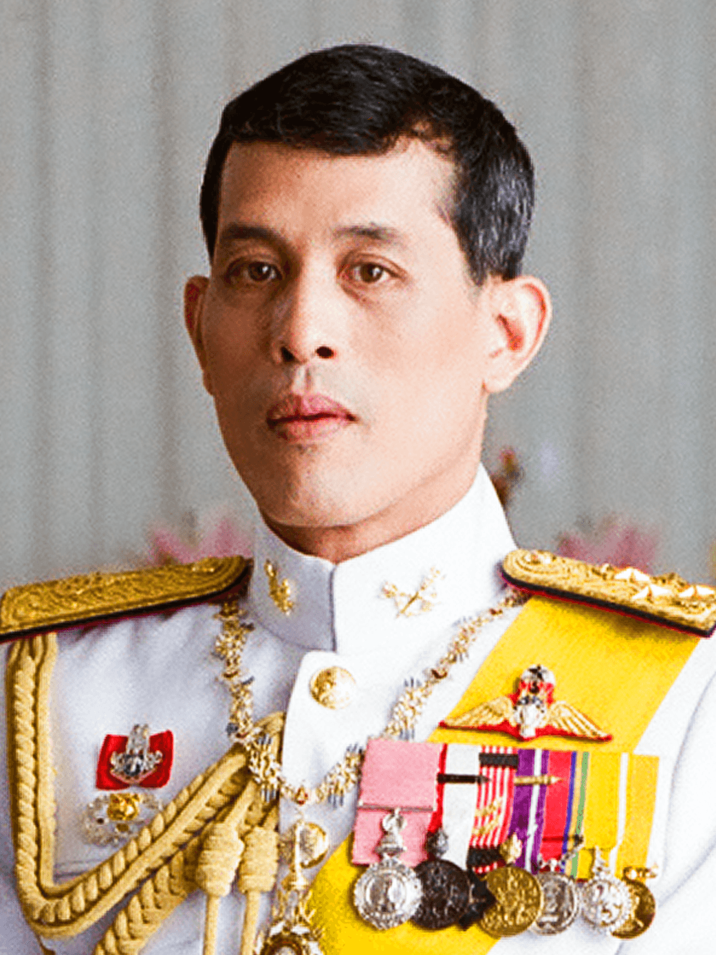 Moment image for Crown Prince Maha Vajiralongkorn ascends to the throne