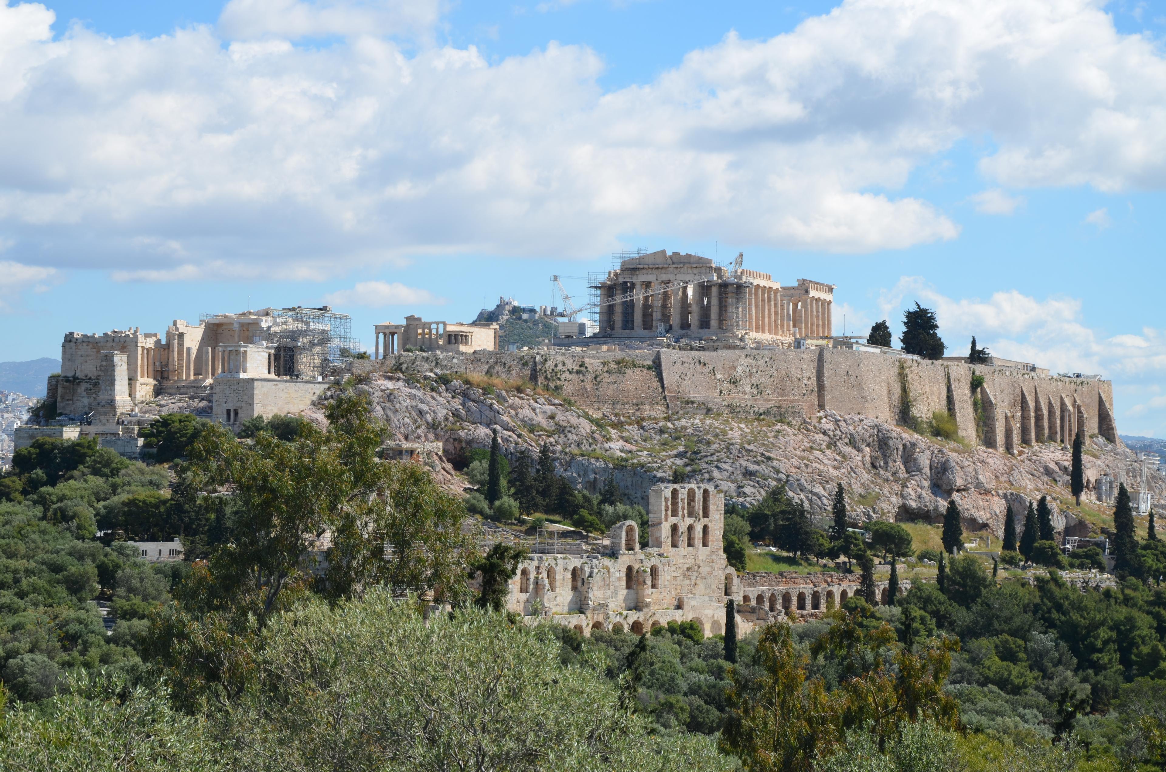 Moment image for Fortified Acropolis of Athens against invasions