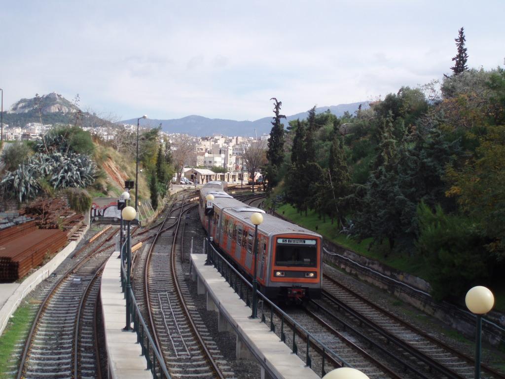 Moment image for Athens Metro: New Service Boosting Urban Transport Network in City Center