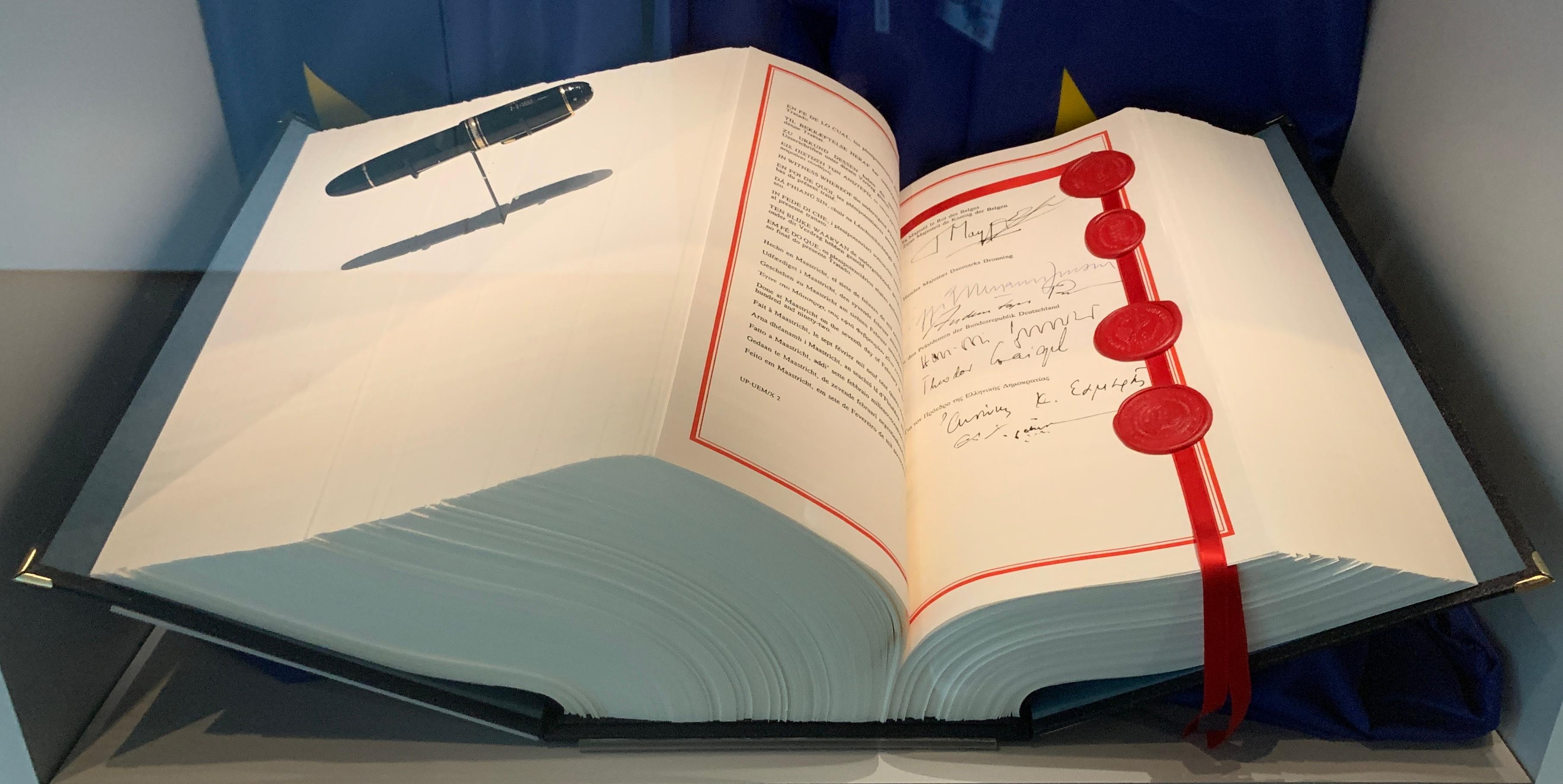 Moment image for Maastricht Treaty: Establishing the European Union