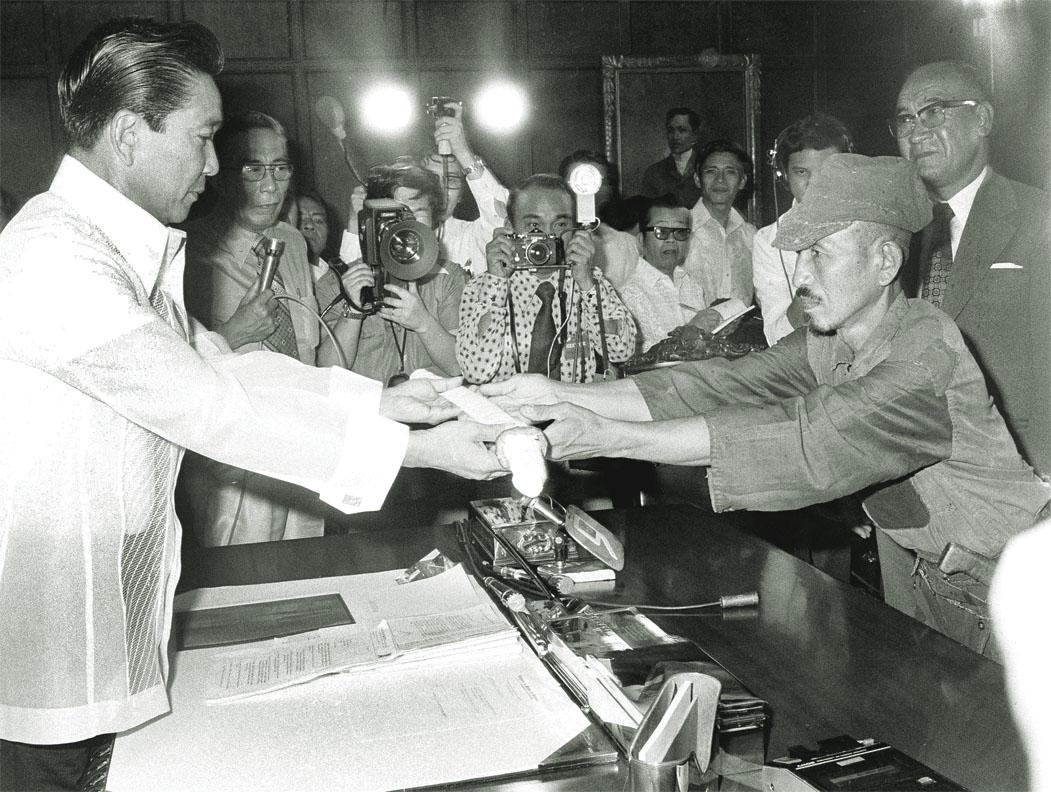 Moment image for Last Japanese WWII soldier surrenders after 29 years in Philippines