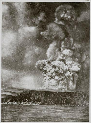 Moment image for Krakatoa Eruption Impact on Indonesia