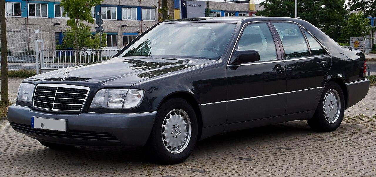 Moment image for Overview of the Mercedes-Benz W140 Model