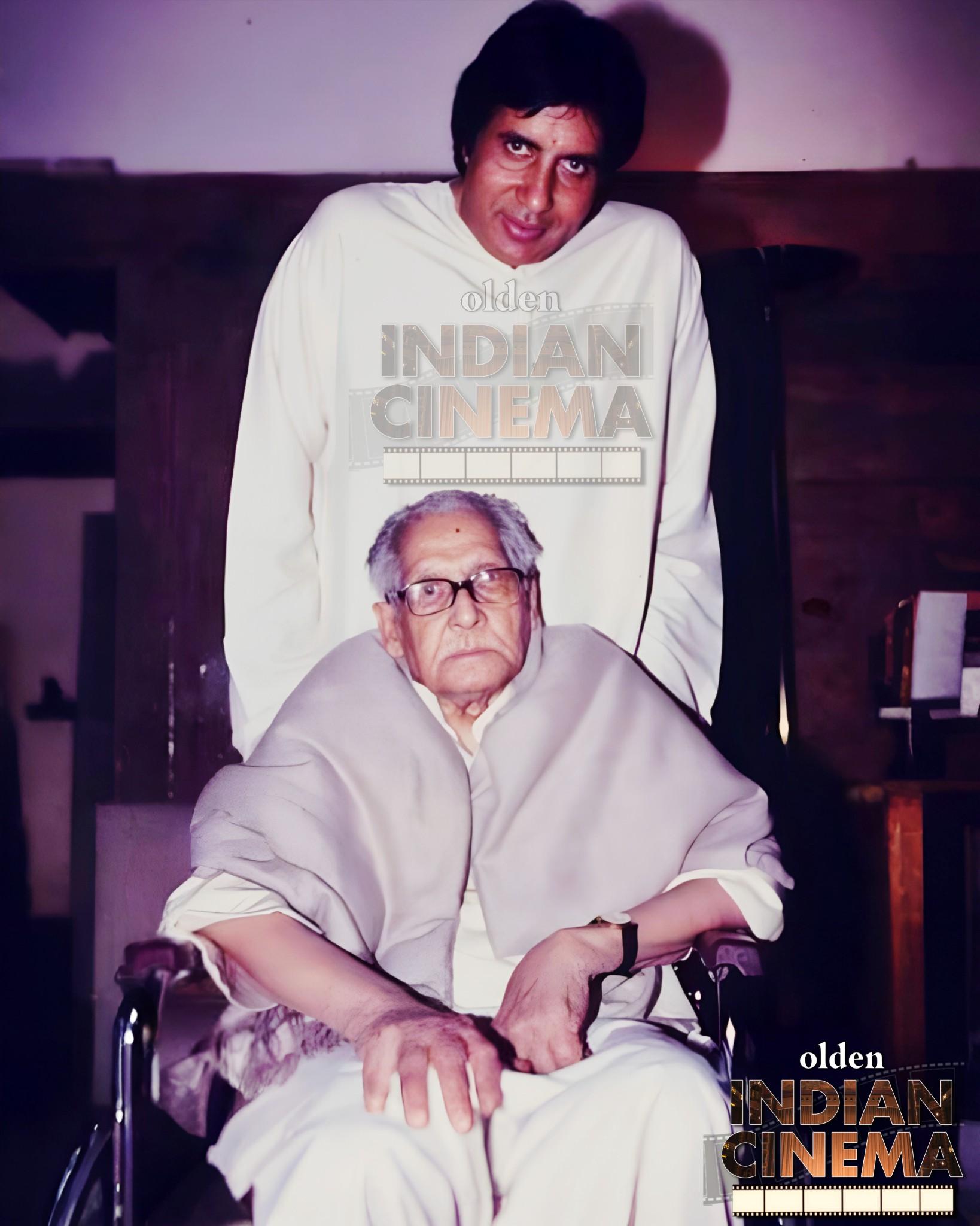 Moment image for Death of Harivansh Rai Bachchan