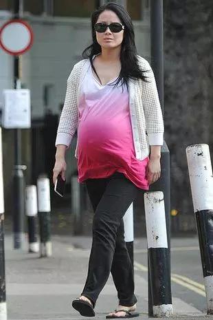 Moment image for Had a daughter with Tinglan Hong