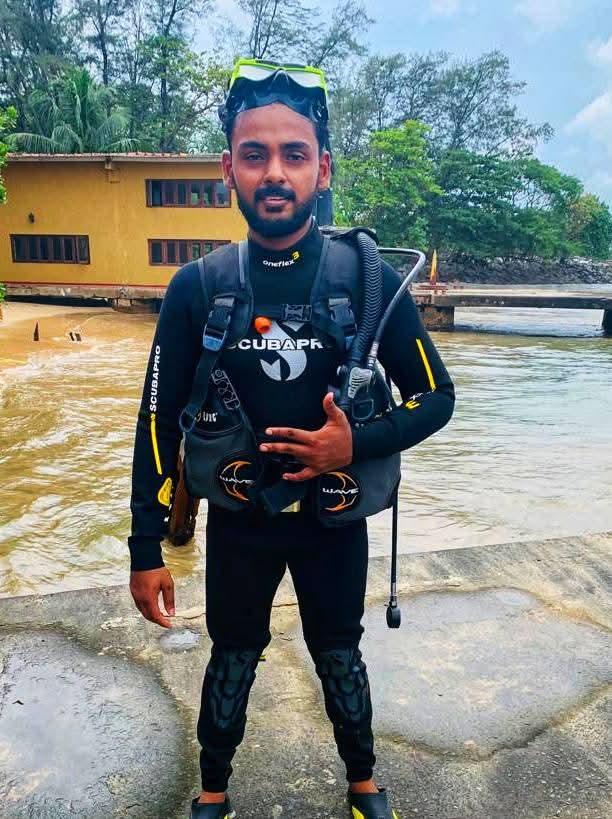 Moment image for Worked and trained with maritime archaeologists at the Galle Heritage Project to recover sunken archaeological artifacts.