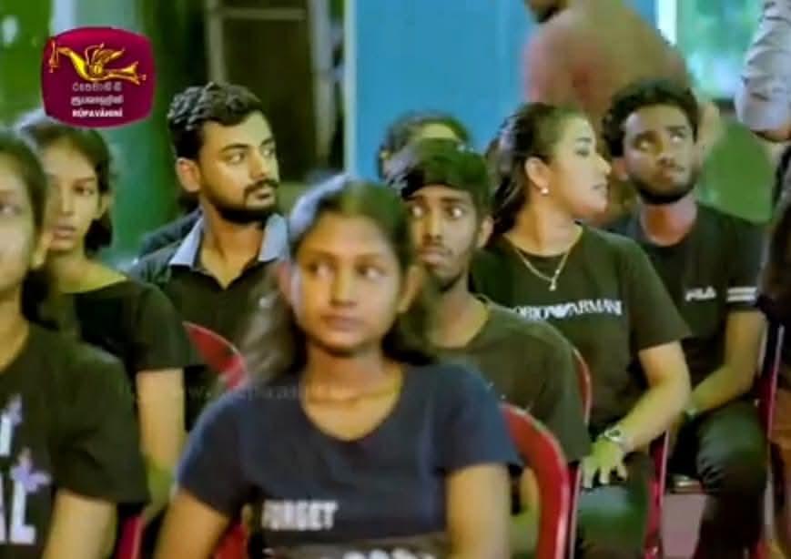 Moment image for worked as an intern at the Jathika Rupavahini Corporation