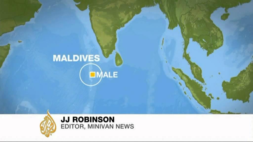 Moment image for Rising Dissatisfaction in Maldives Leads to Peaceful Protests and President's Resignation.