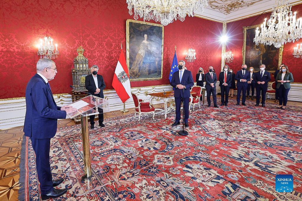 Moment image for Karl Nehammer officially assumed office as Austria’s Chancellor